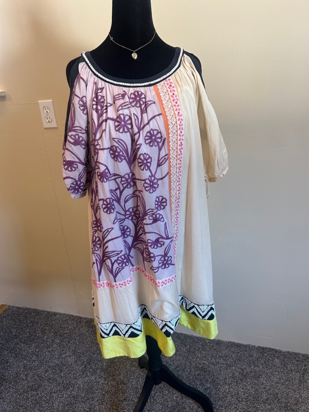 Vtg Anthropologie Leif Notes Boho Floral Cold-Shoulder Dress in Cream & Purple
